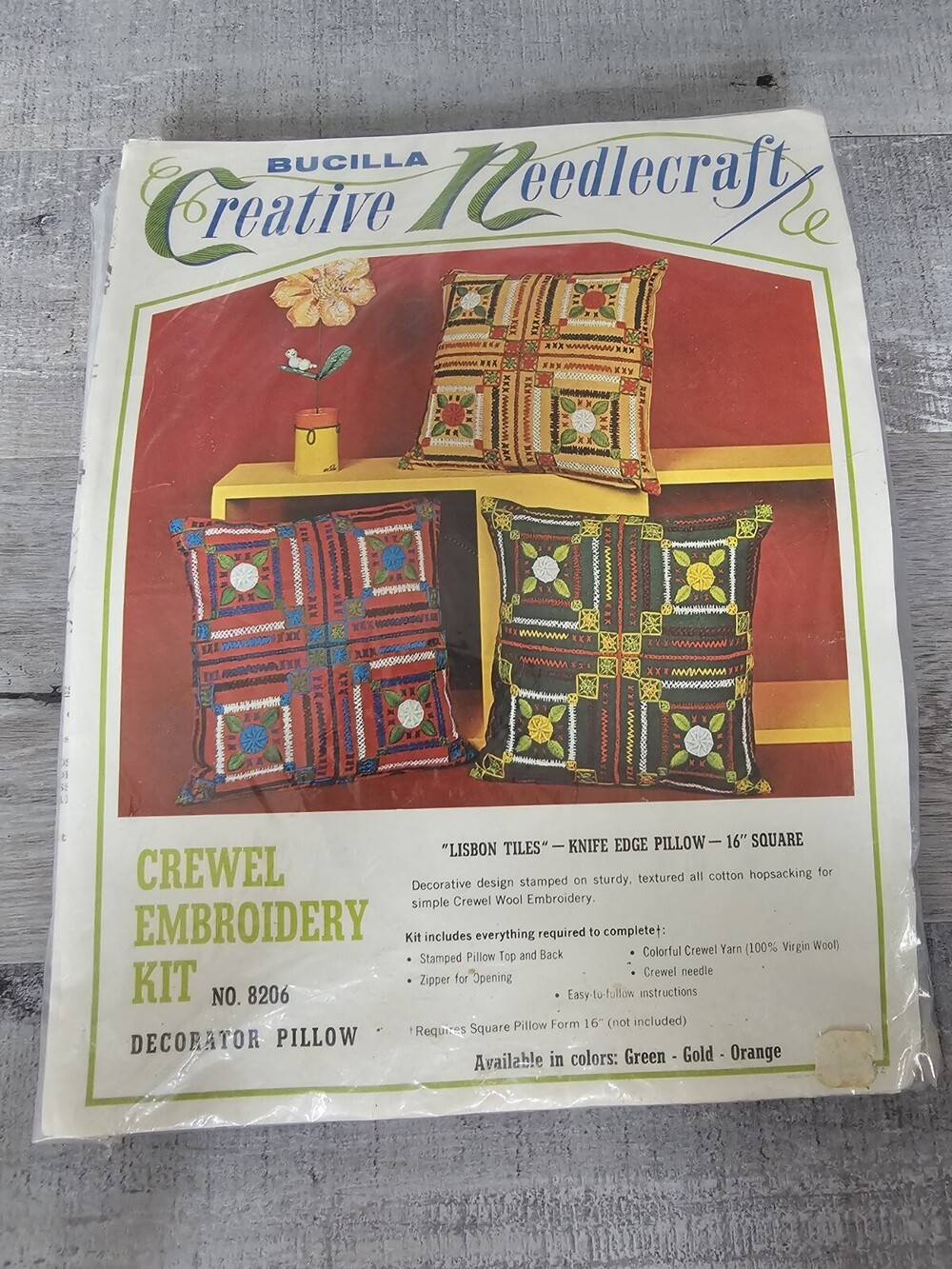 Lisbon Tiles Bucilla Creative Needlecraft Crewel Embroidery Kit 8206 Rare 243a